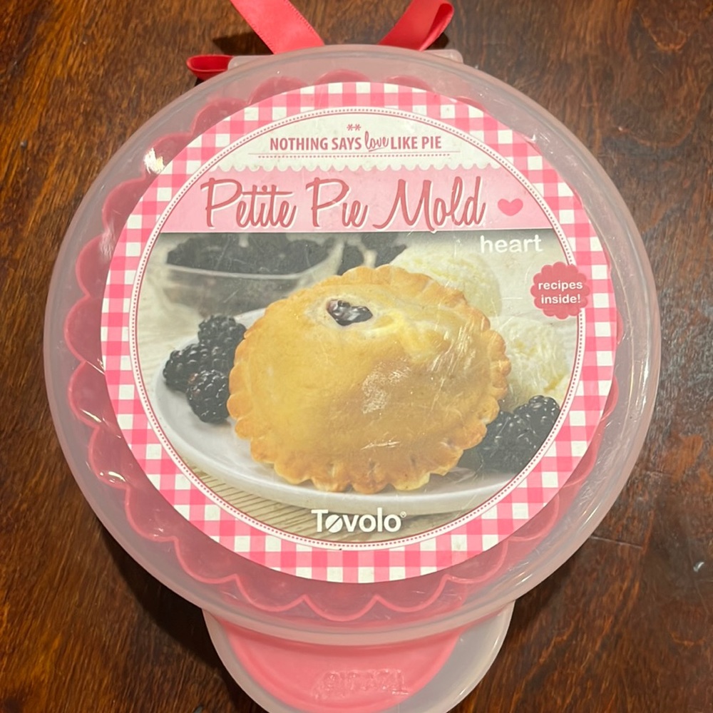 Petite pie mold